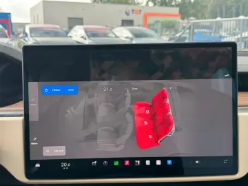 TESLA MODEL S PALLADIUM   FULL SELF DRIVE 4  ULTRA RED