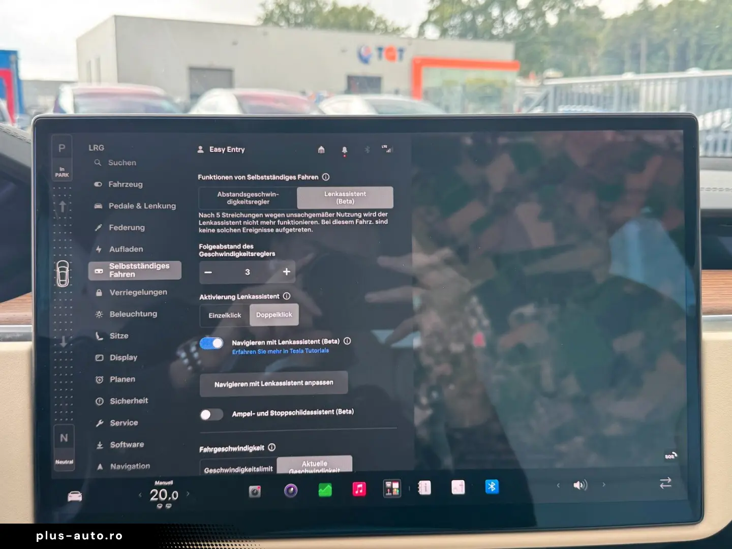 TESLA MODEL S PALLADIUM   FULL SELF DRIVE 4  ULTRA RED