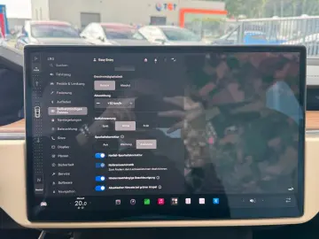 TESLA MODEL S PALLADIUM   FULL SELF DRIVE 4  ULTRA RED