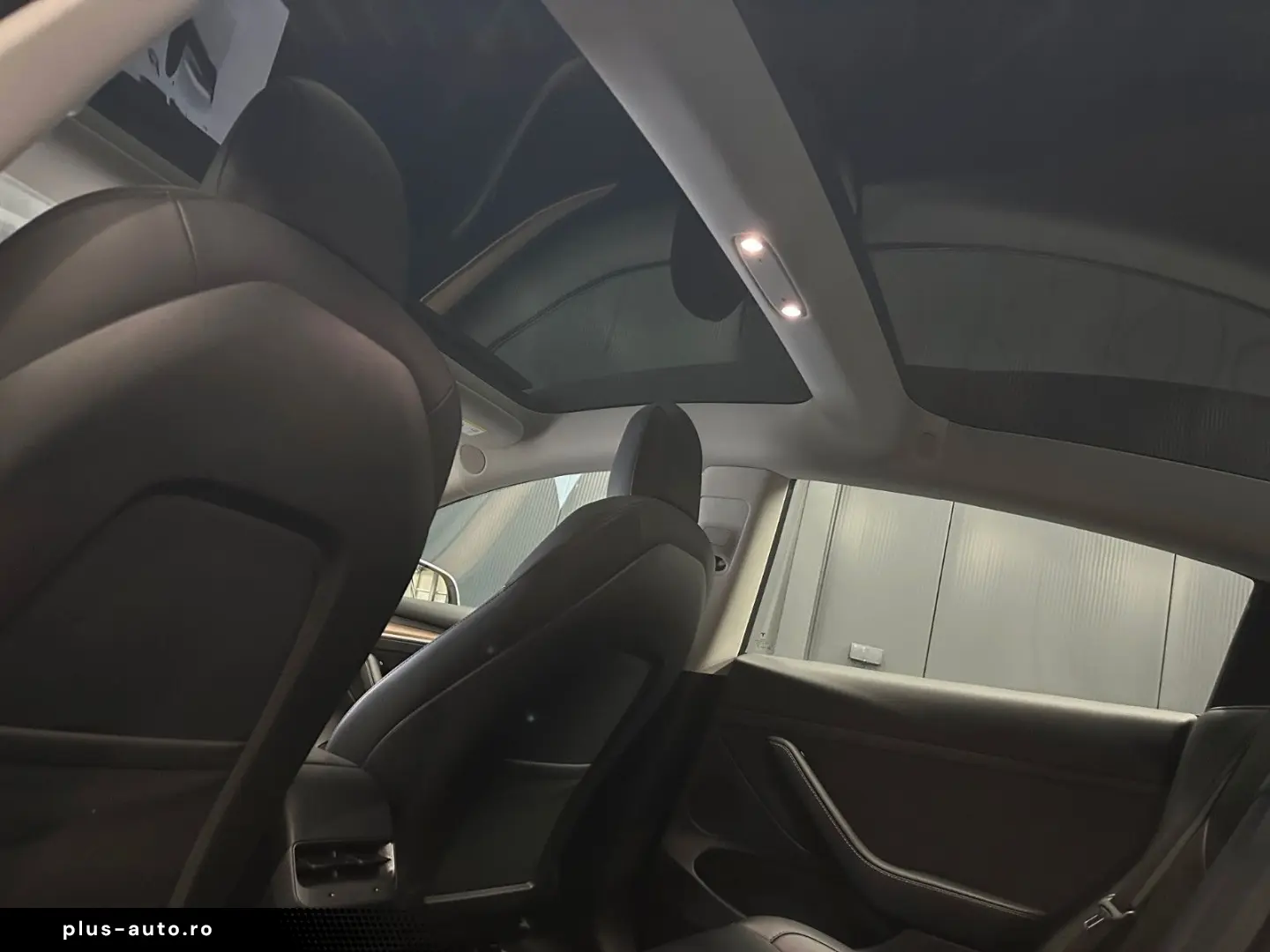 TESLA Model 3 Performance Dual AWD  20
