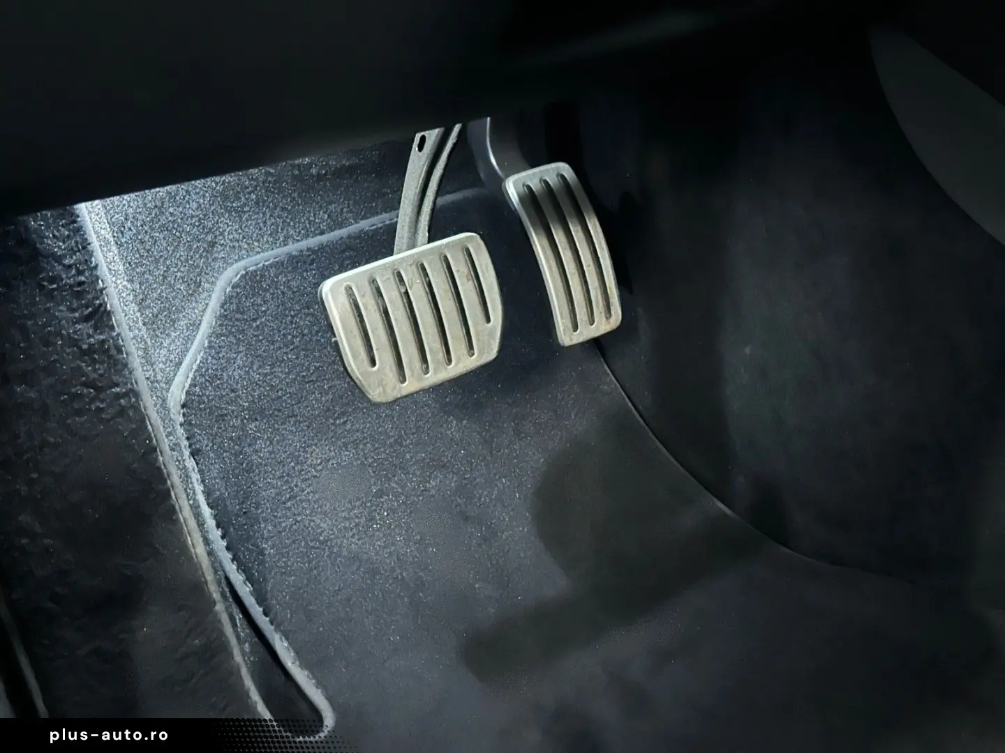 TESLA Model 3 Performance Dual AWD  20