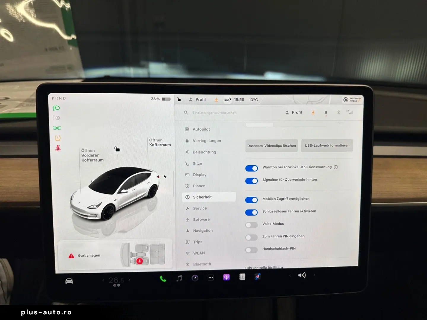 TESLA Model 3 Performance Dual AWD  20