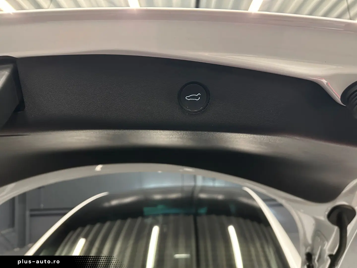 TESLA Model 3 Performance Dual AWD  20