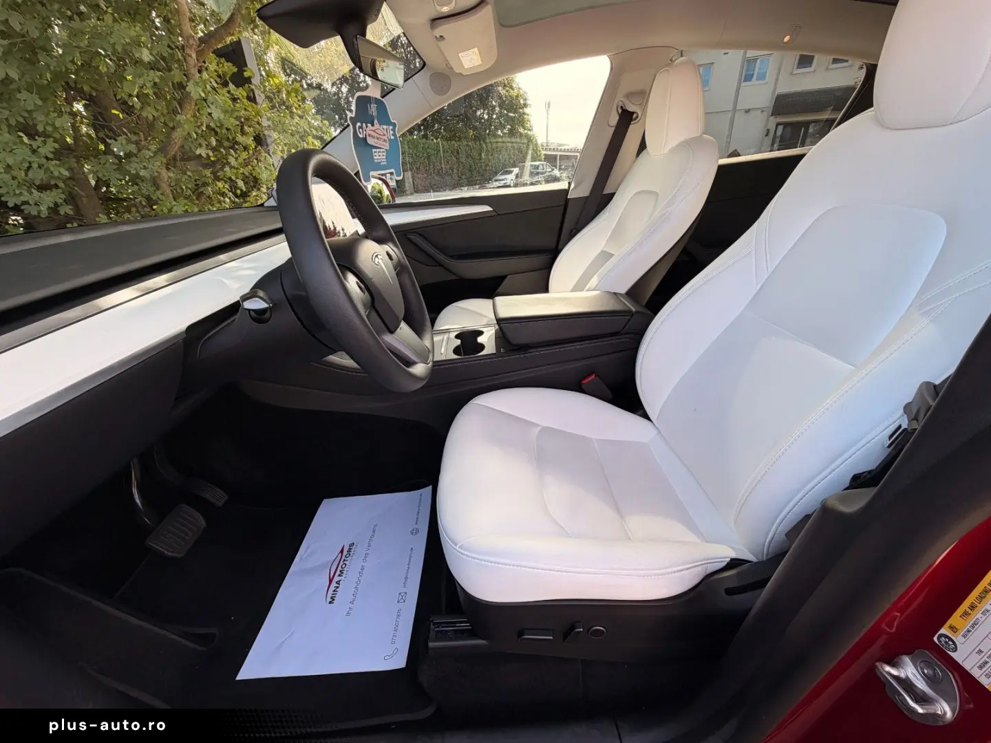 TESLA Model Y RWD