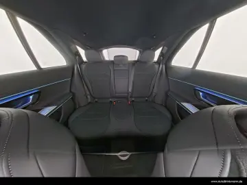 MERCEDES-BENZ E300 de T AMG AHK NIGHT DISTRONIC 360 …