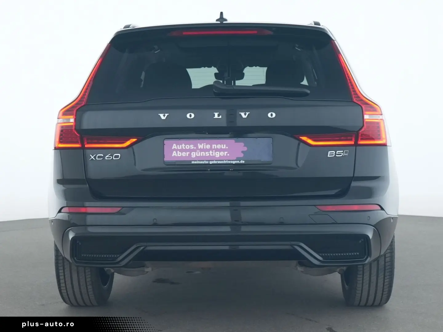 VOLVO XC60 Ultimate Dark Martix B&W 360 FourC Pano ACC