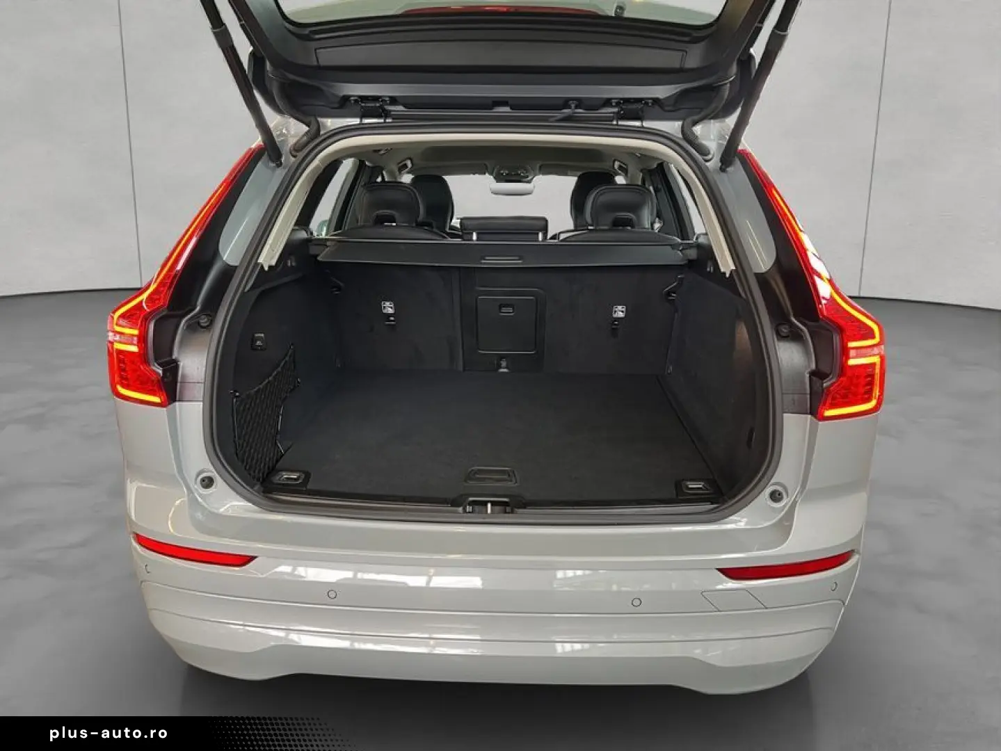 VOLVO XC60 B5 AWD Core 19inch Google-Maps LED-Thors-Hammer
