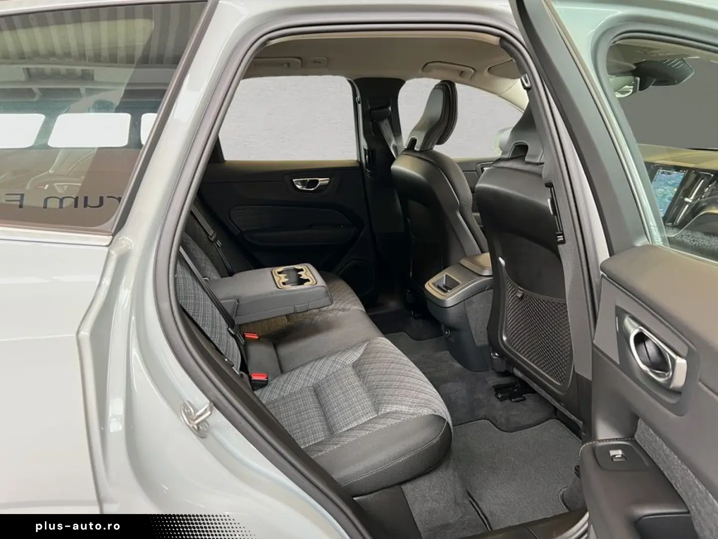 VOLVO XC60 B5 AWD Core 19inch Google-Maps LED-Thors-Hammer
