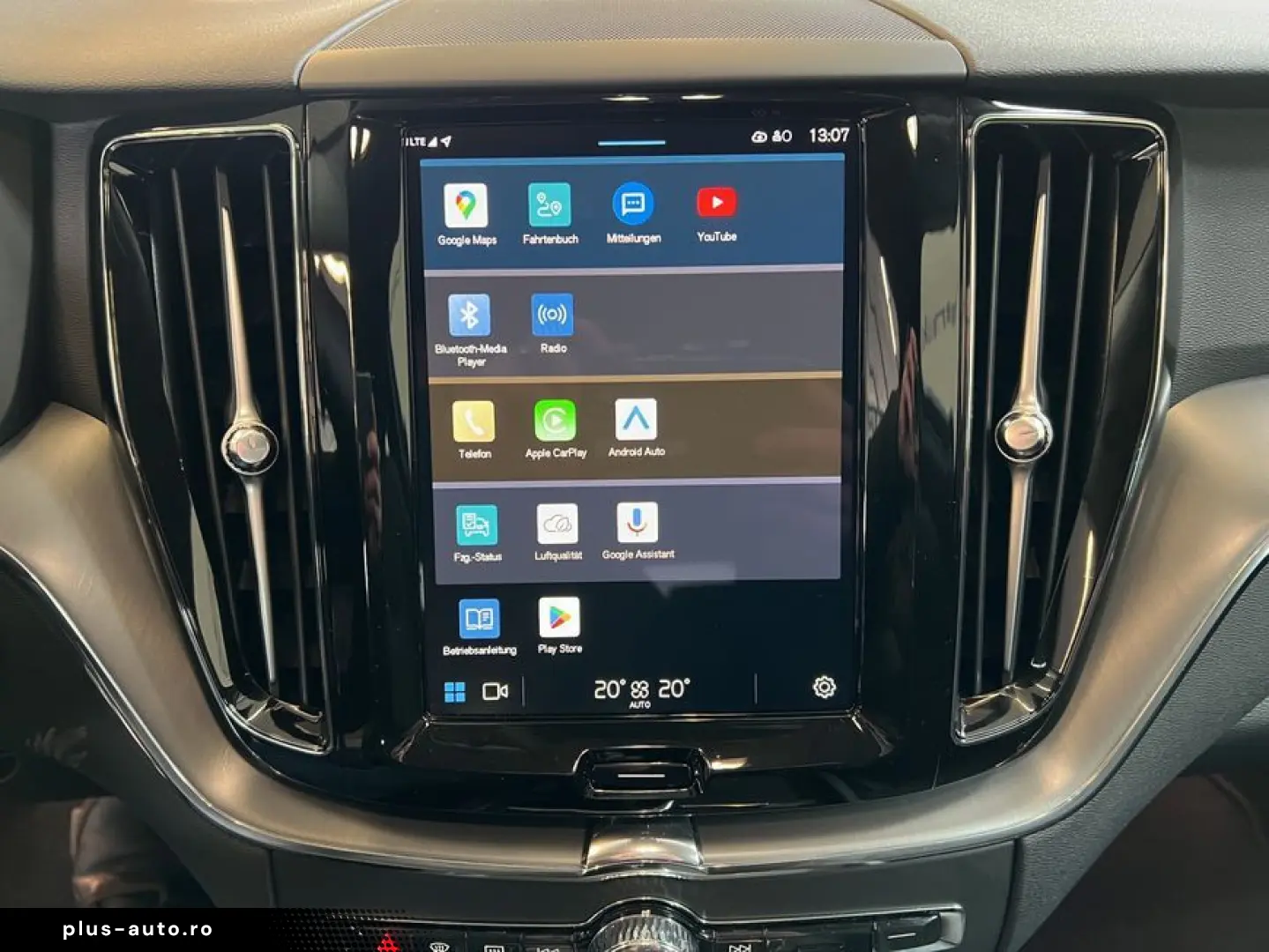 VOLVO XC60 B5 AWD Core 19inch Google-Maps LED-Thors-Hammer