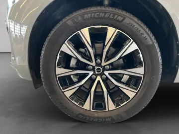 VOLVO XC60 B5 AWD Core 19inch Google-Maps LED-Thors-Hammer
