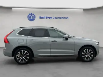 VOLVO XC60 B5 B AWD Core Aut 19; Maps LED Kamera PDCv