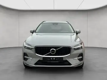 VOLVO XC60 B5 B AWD Core Aut 19; Maps LED Kamera PDCv