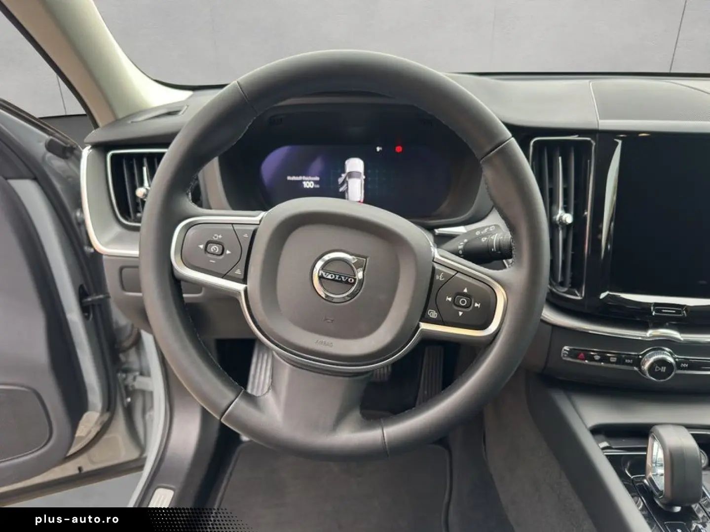 VOLVO XC60 B5 B AWD Core Aut 19; Maps LED Kamera PDCv