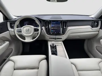 VOLVO XC60 B5 Inscription AWD AHK Standhz Kam Four-C