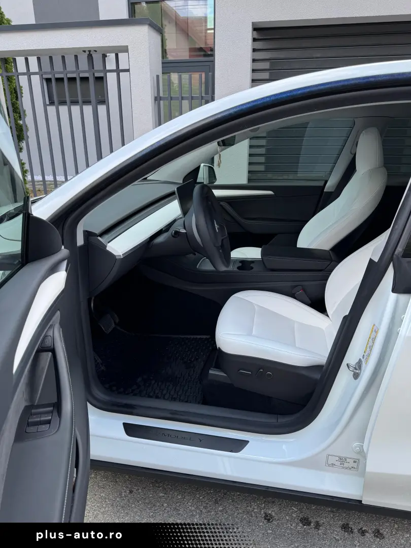 Tesla Model Y Long Range AWD