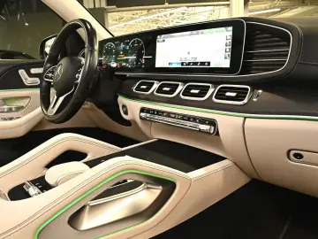 MERCEDES-BENZ GLS 400 d 4M AMG Sport NIGHT AHK STANDHZ. PANO
