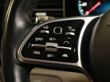 MERCEDES-BENZ GLS 400 d 4M AMG Sport NIGHT AHK STANDHZ. PANO