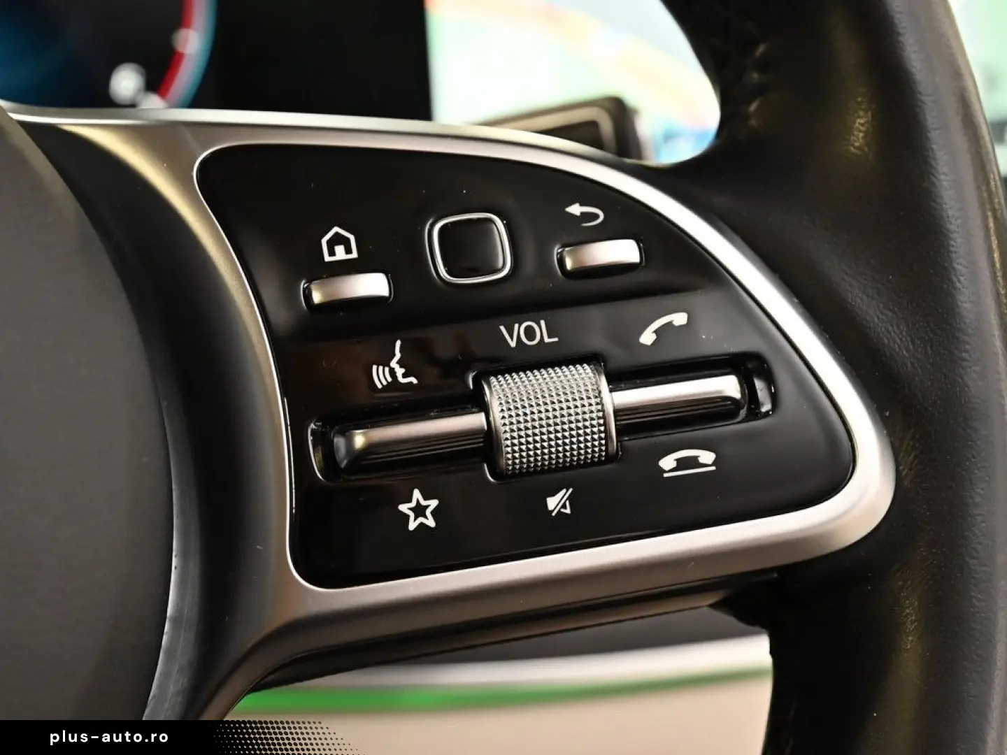 MERCEDES-BENZ GLS 400 d 4M AMG Sport NIGHT AHK STANDHZ. PANO