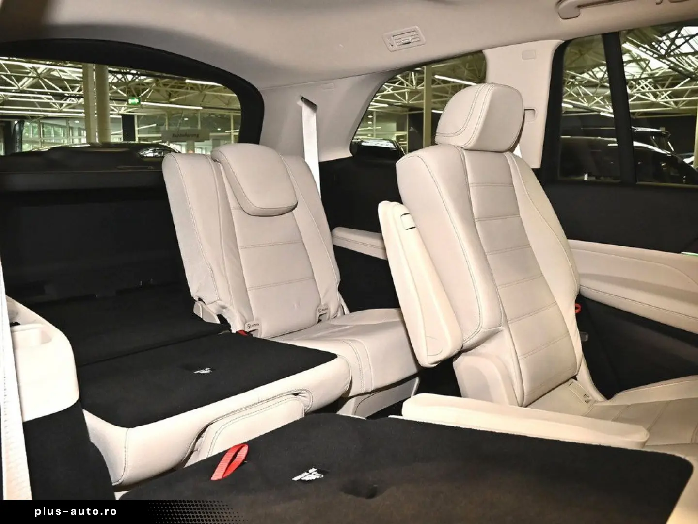 MERCEDES-BENZ GLS 400 d 4M AMG Sport NIGHT AHK STANDHZ. PANO