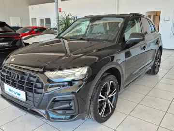 AUDI Q5 40 TDI Quattro Advanced
