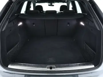 AUDI Q5 40 2.0 TDI quattro S line LED Navi 360  SHZ