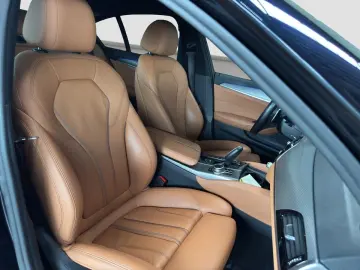 BMW 530e xDrive M Sport AdLED DrAss DAB HiFi