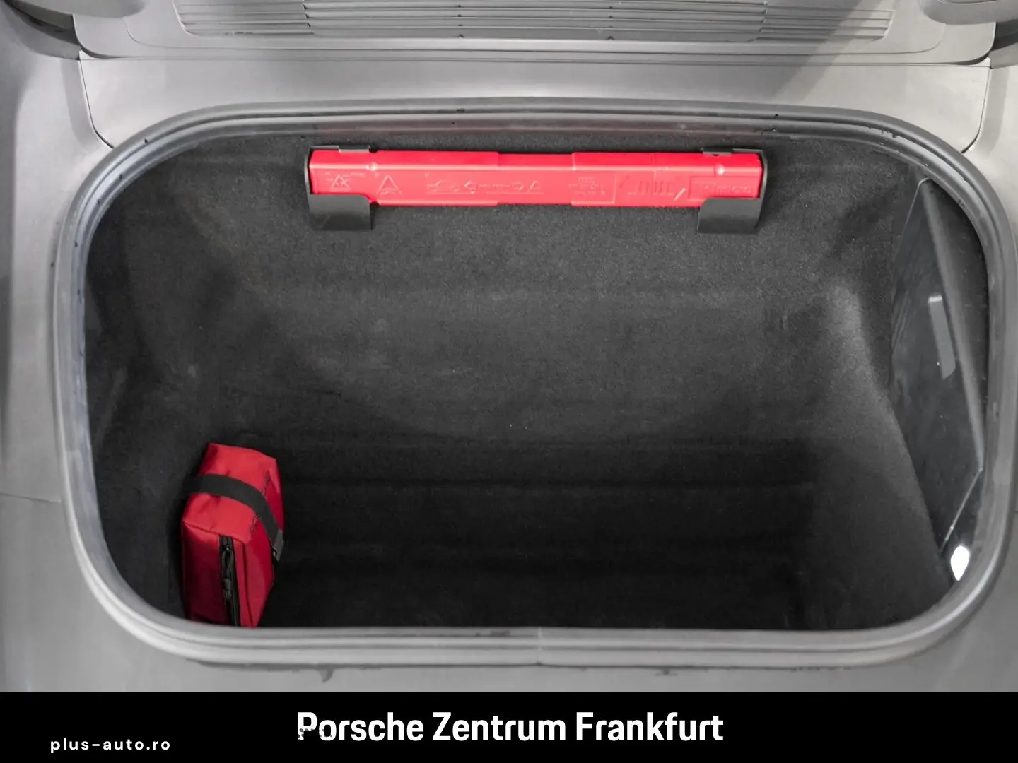 PORSCHE 911 2022 — imagine 30