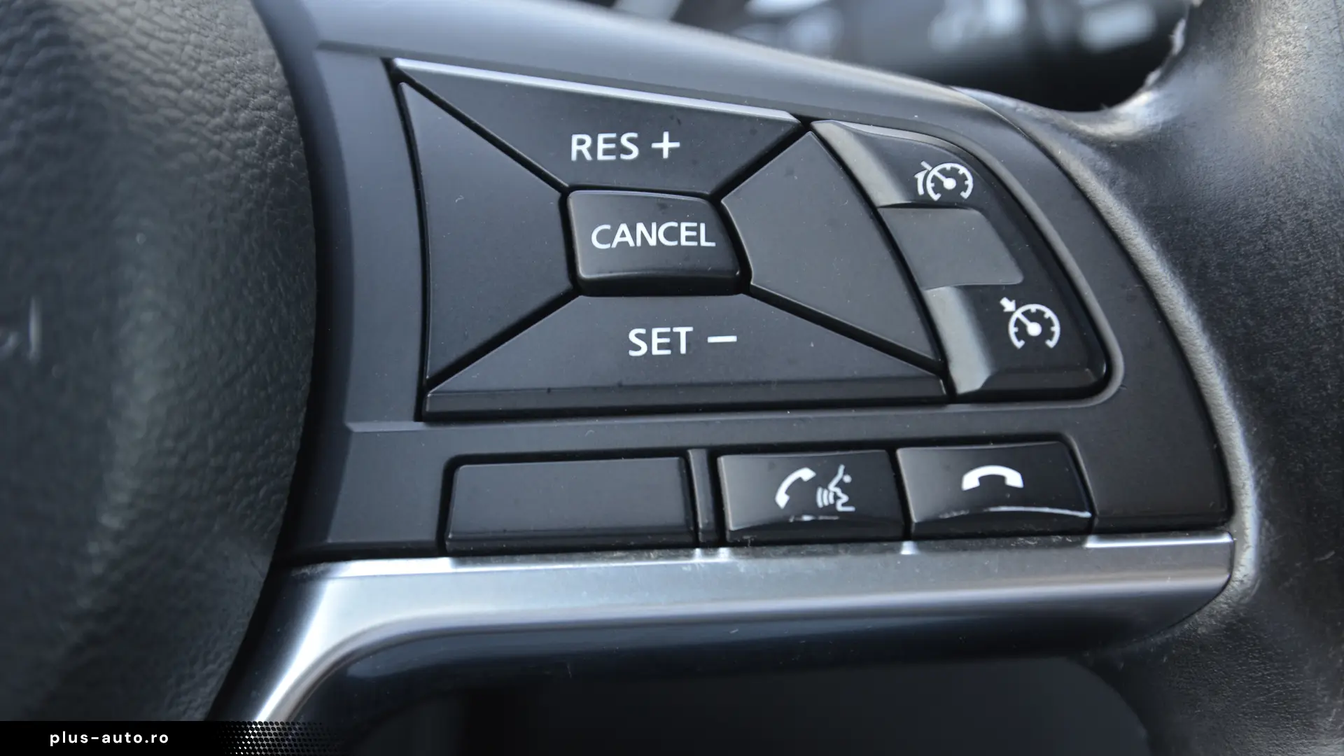 NISSAN Qashqai 1.6 dCi Xtronic Tekna