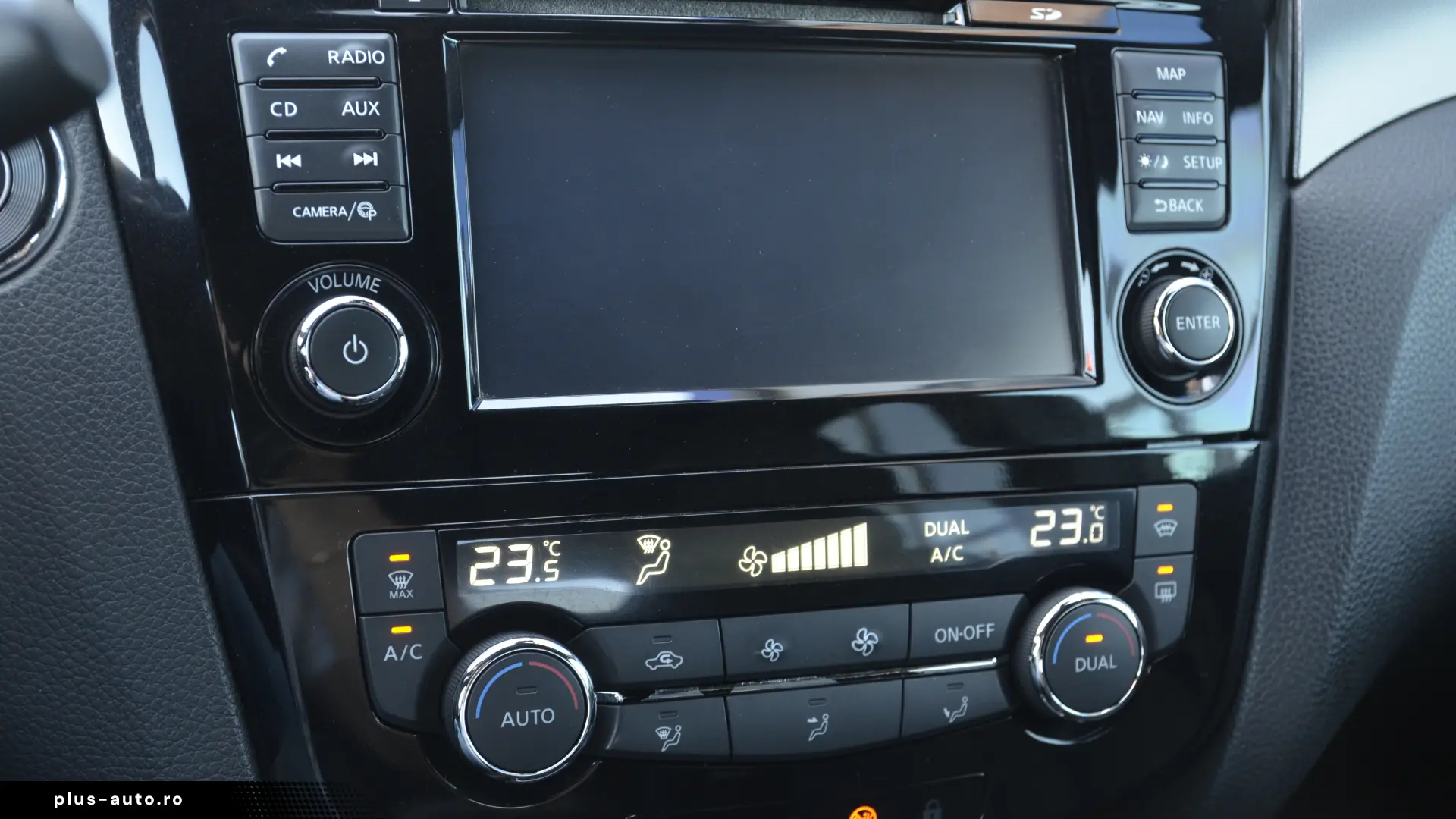 NISSAN Qashqai 1.6 dCi Xtronic Tekna