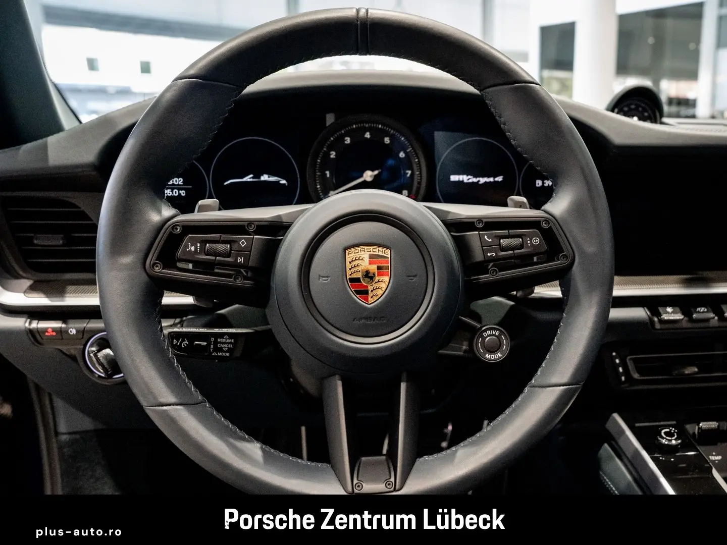 PORSCHE 992 911 Targa 4 InnoDrive Lift 360 Ventilation Bose