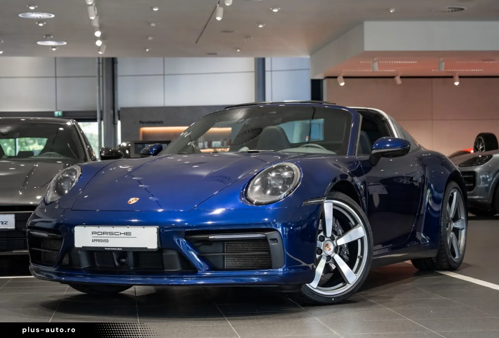 PORSCHE 992 911 Targa 4 InnoDrive Lift 360 Ventilation Bose