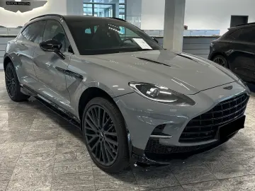 Aston Martin DBX707 - LIVRARE RAPIDĂ!