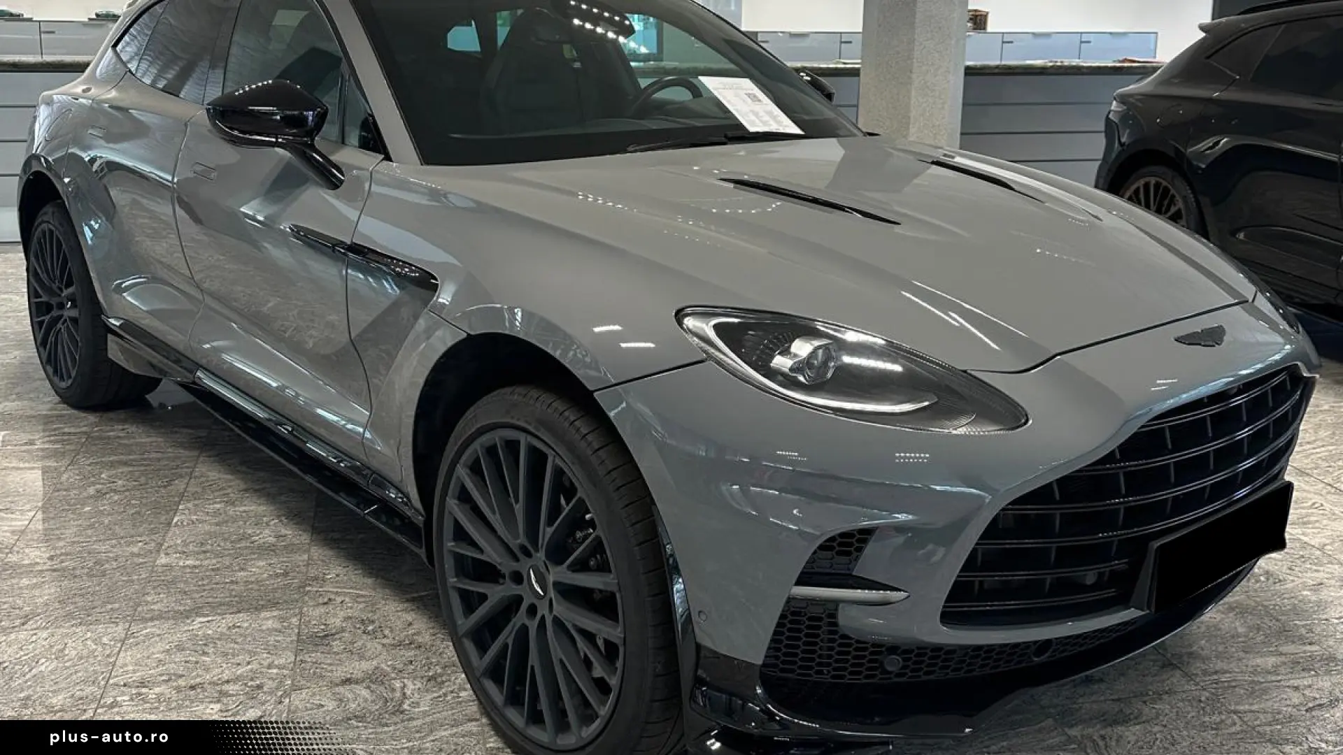 Aston Martin DBX707 - LIVRARE RAPIDĂ!