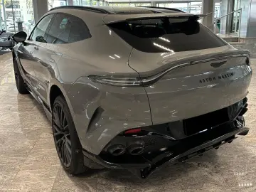 Aston Martin DBX707 - LIVRARE RAPIDĂ!
