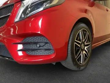 MERCEDES-BENZ V 300 d lang Avantgarde Edition AMG