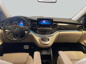 MERCEDES-BENZ V 300 d lang Avantgarde Edition AMG