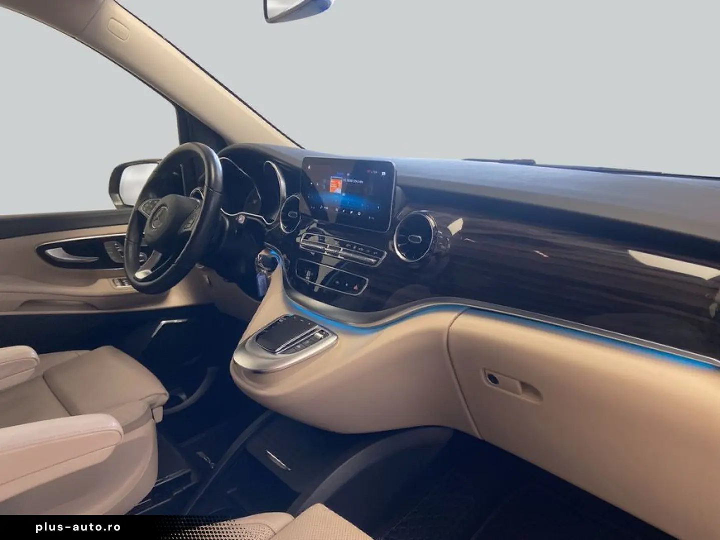 MERCEDES-BENZ V 300 d lang Avantgarde Edition AMG