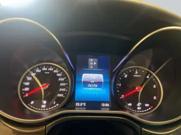 MERCEDES-BENZ V 300 d lang Avantgarde Edition AMG