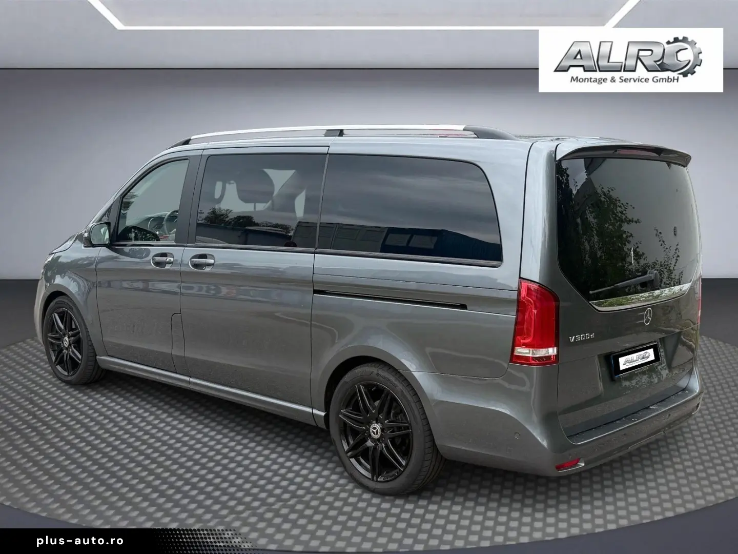 MERCEDES-BENZ V300d AVANTGARDE AMGLine Nappa Pano Dist