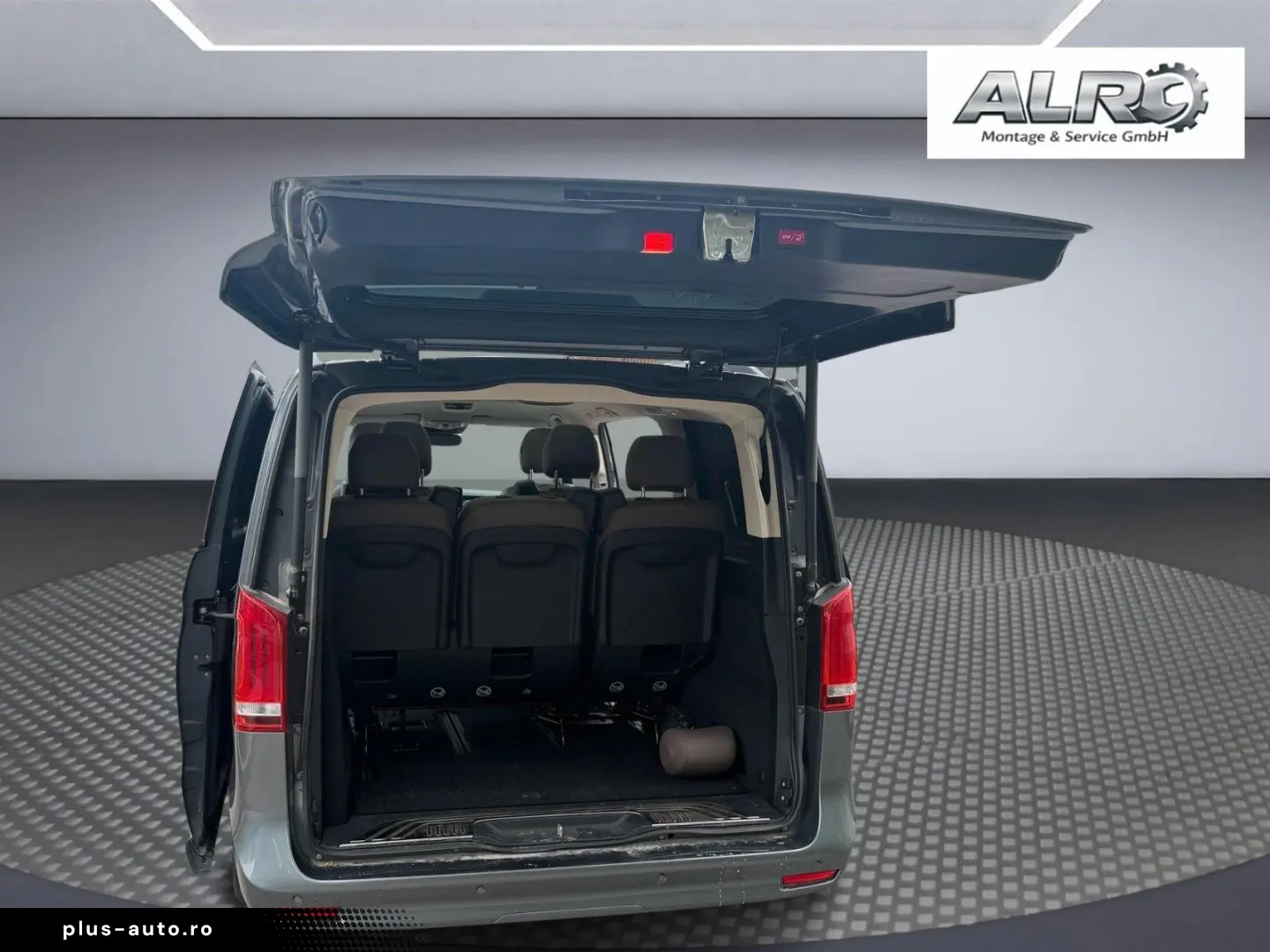 MERCEDES-BENZ V300d AVANTGARDE AMGLine Nappa Pano Dist