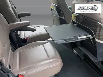 MERCEDES-BENZ V300d AVANTGARDE AMGLine Nappa Pano Dist