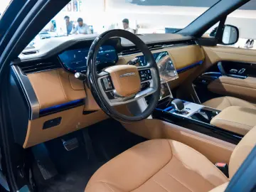 Range Rover P530 Autobiography LWB-7 Locuri- LIVRARE RAPIDA!