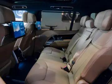Range Rover P530 Autobiography LWB-7 Locuri- LIVRARE RAPIDA!