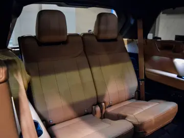 Range Rover P530 Autobiography LWB-7 Locuri- LIVRARE RAPIDA!