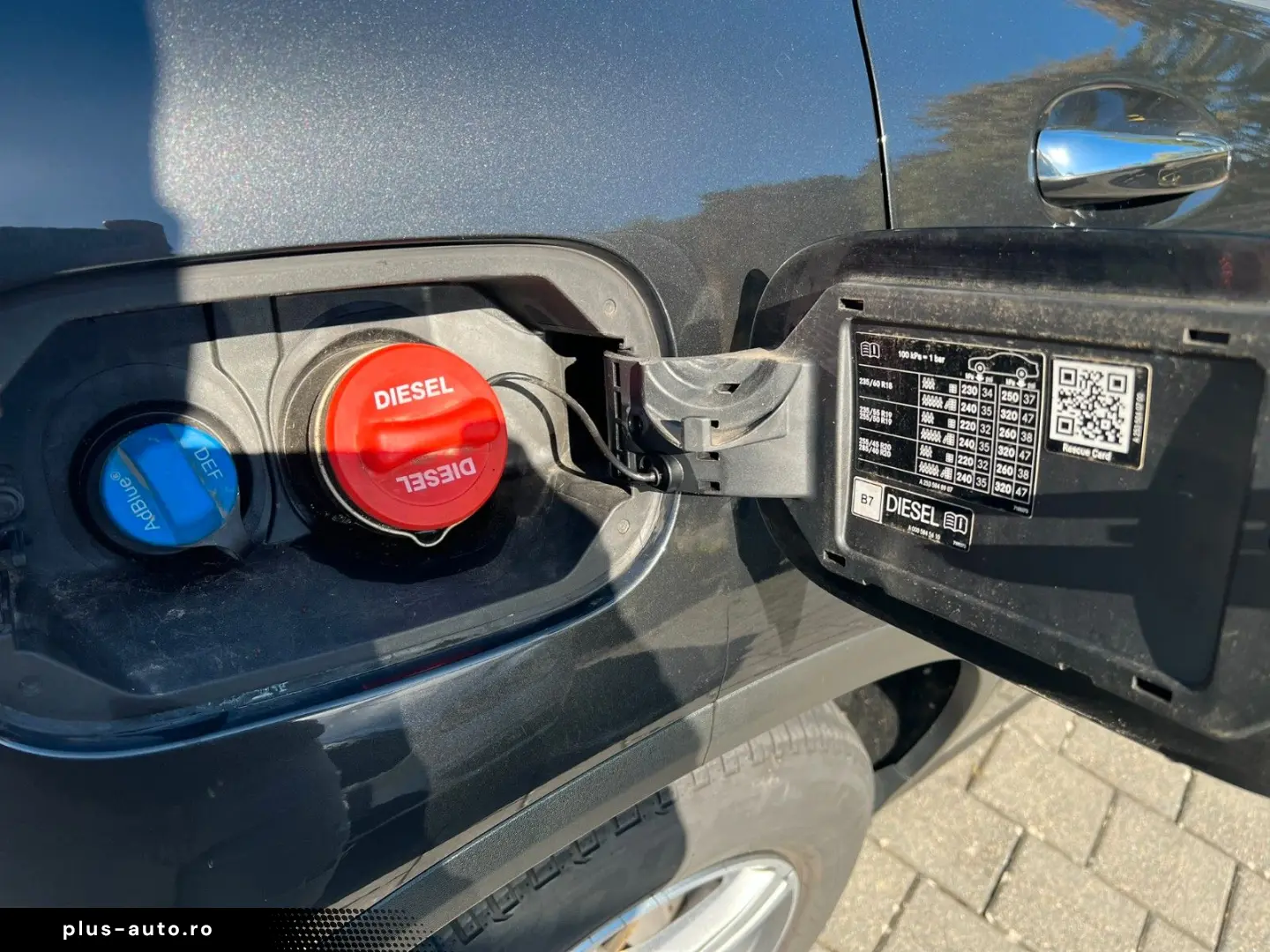 MERCEDES-BENZ GLC 300 de 4Matic NAVI SHZ BUSINESS