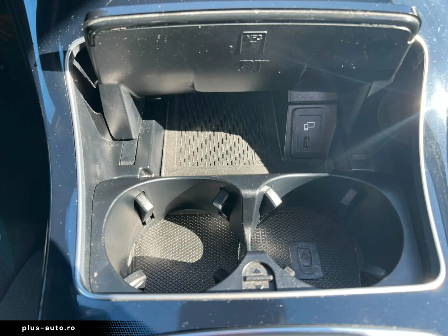 MERCEDES-BENZ GLC 300 de 4Matic NAVI SHZ BUSINESS