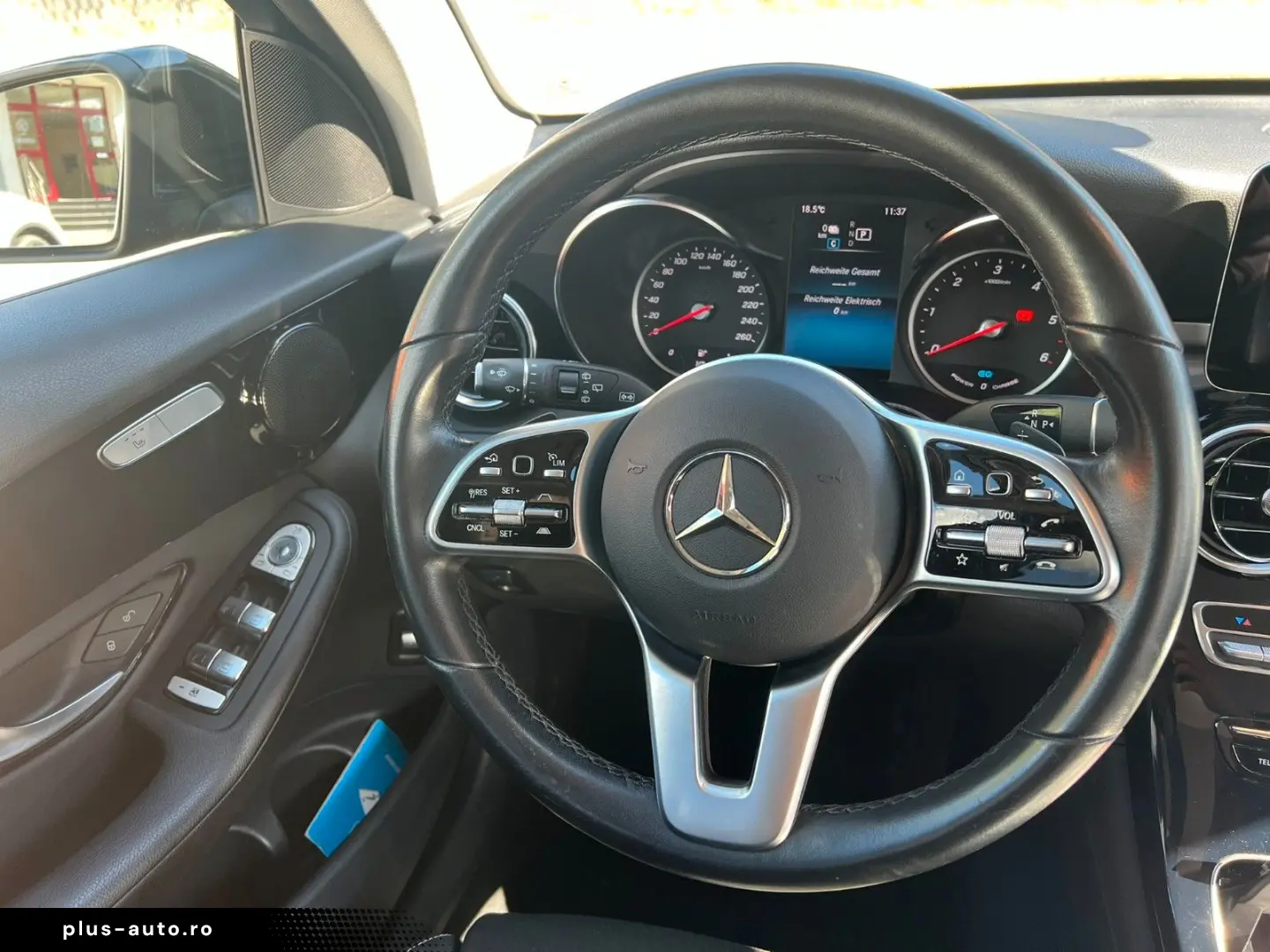 MERCEDES-BENZ GLC 300 de 4Matic NAVI SHZ BUSINESS