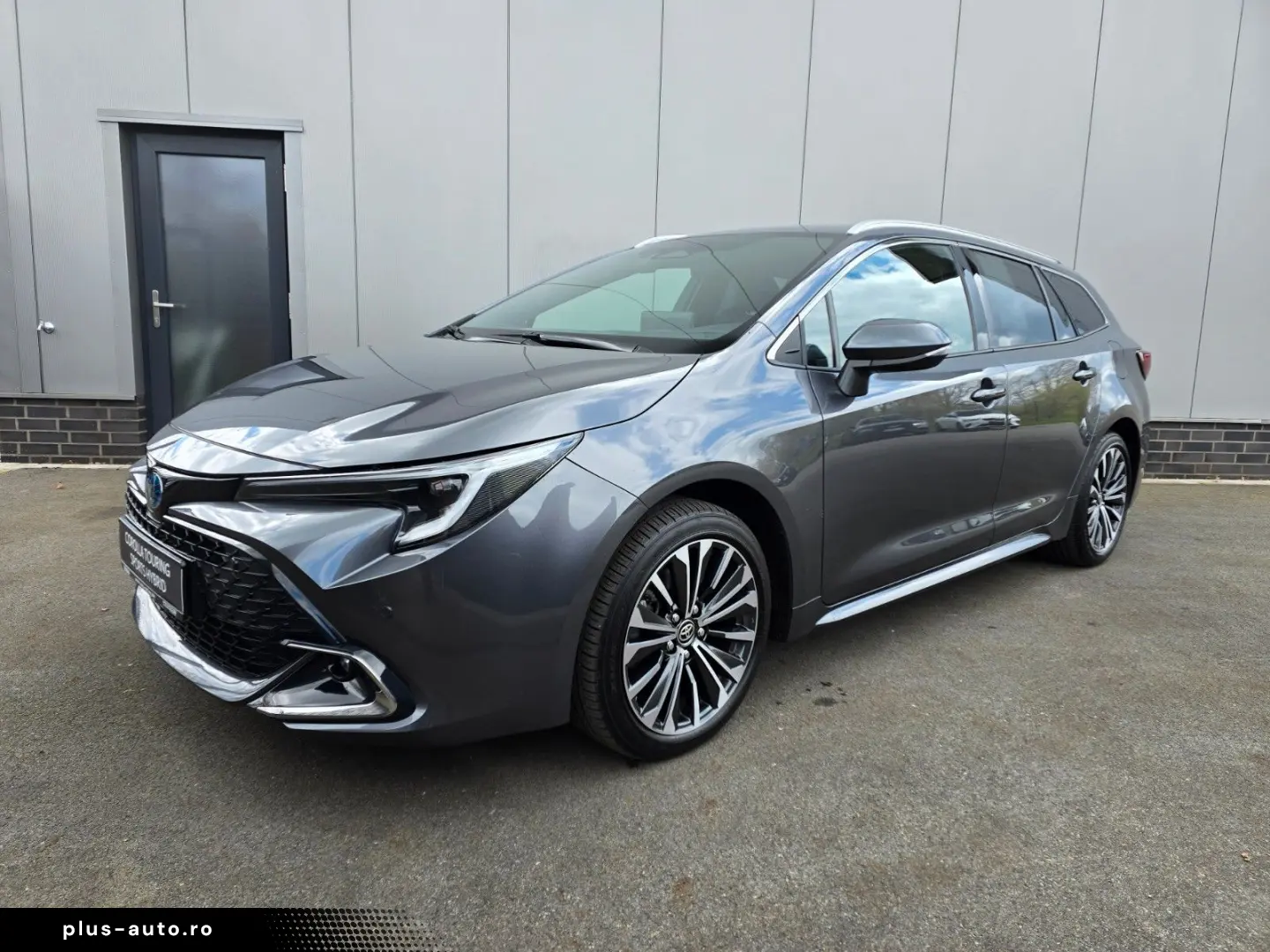 TOYOTA Corolla Touring Sports Hybrid Teamplayer