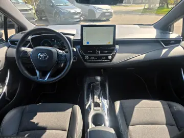 TOYOTA Corolla Touring Sports Hybrid Teamplayer
