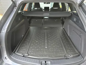 TOYOTA Corolla Touring Sports Hybrid Teamplayer